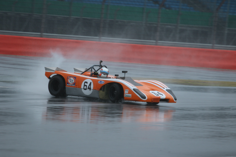 Illustration for article titled Ogle At The Best Cars Racing At The Silverstone Classic
